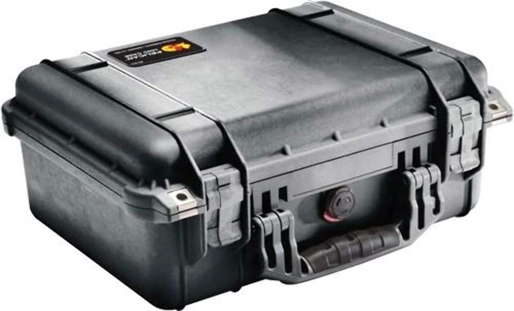 「商品情報」PELICANの中型防水ハードケース。 高い防水性と頑丈な構造で各種電子機器を保護します。 水密性、へこみ防止、防塵。 簡単に開けられる双投式ラッチ。 強固な壁のオープンセルコア - 強力